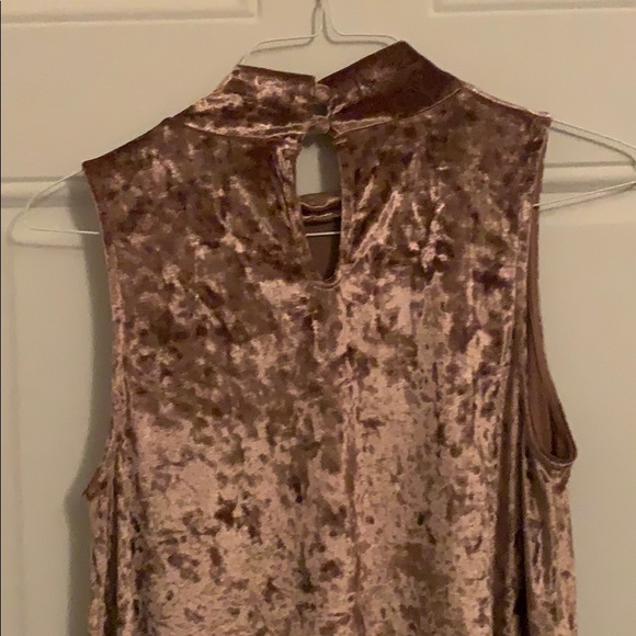 Velvet dress - Picture 3 of 4